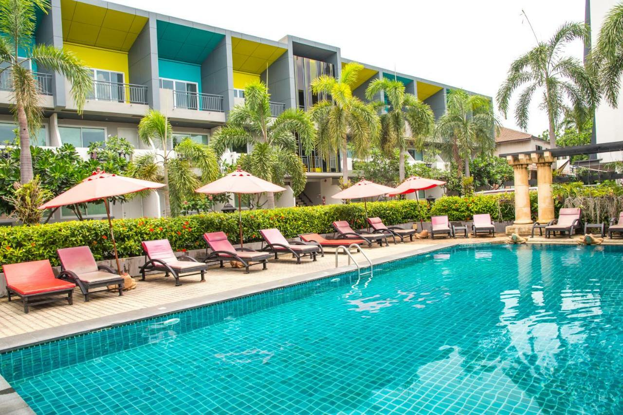 Asleep By Lantana Hostel Pattaya Luaran gambar